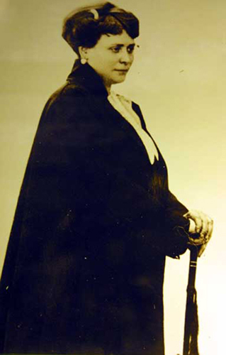 Luisa in un ritratto giovanile